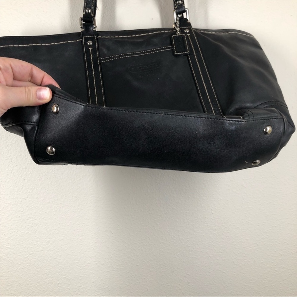 Coach Leather East West Gallery Tote Black  F13098 - Picture 8 of 13
